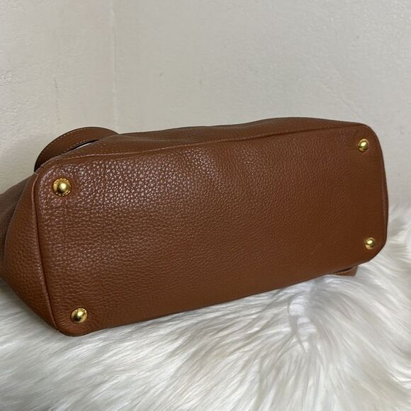 💯Authentic PRADA Vitello Daino Double Pocket Tote🍀 - Picture 7 of 16